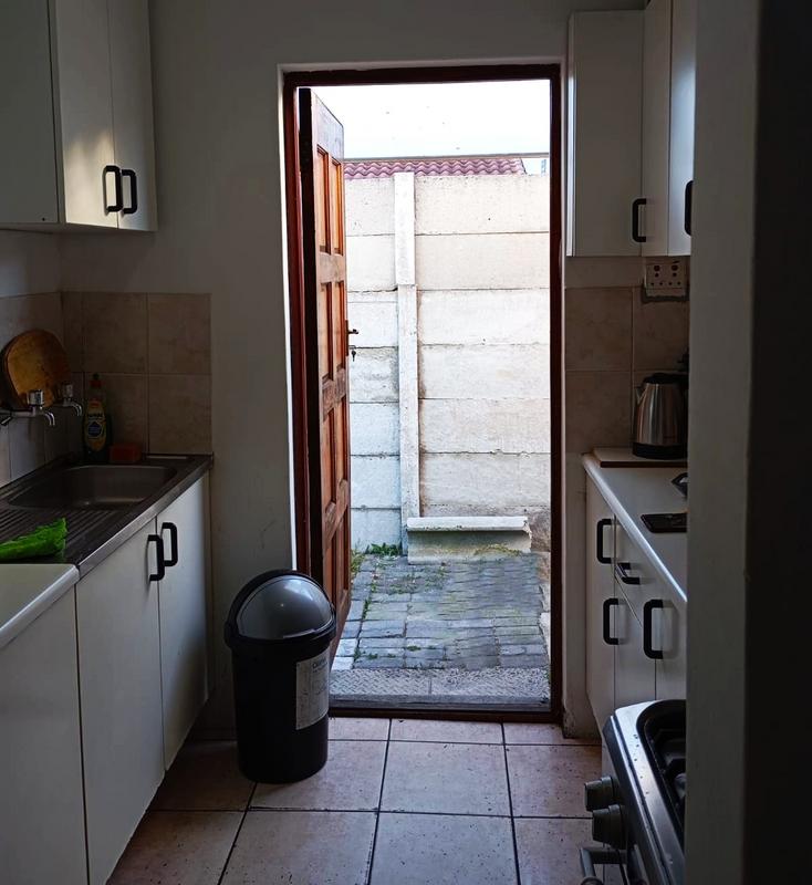 To Let 3 Bedroom Property for Rent in Rondevlei Park Western Cape